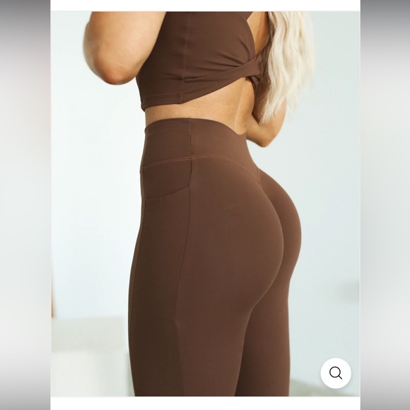 Stacci Athletics Lumi Bare Hourglass Top & Contour Leggings in Spicy Chai NWT - Picture 4 of 16